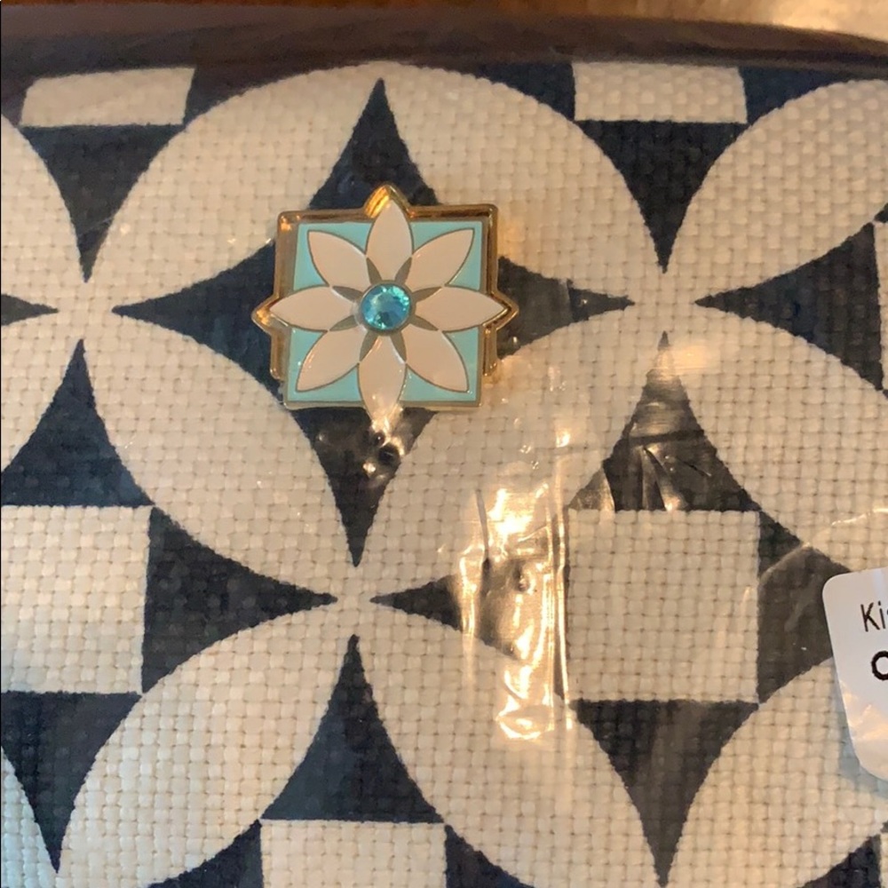 BNWT Accessory bag - Picture 2 of 7
